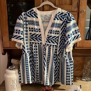 Blue and White Geometric Pattern Women's Top